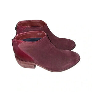 Charles by Charles David Yasmin Merlot Suede Bootie Size 6.5